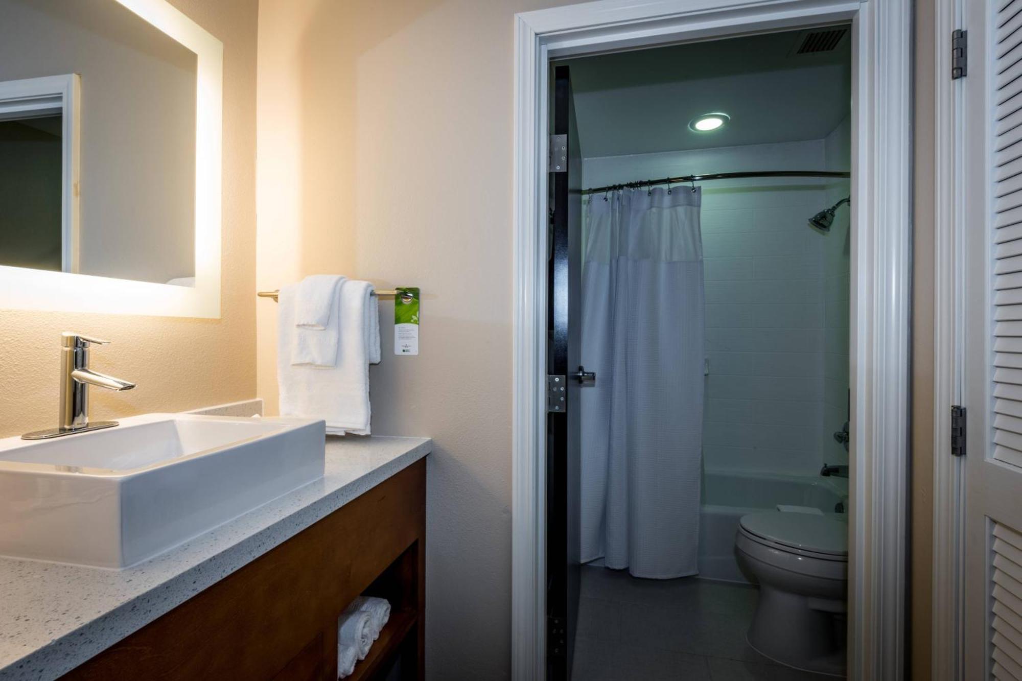 Springhill Suites By Marriott Denton Exteriör bild