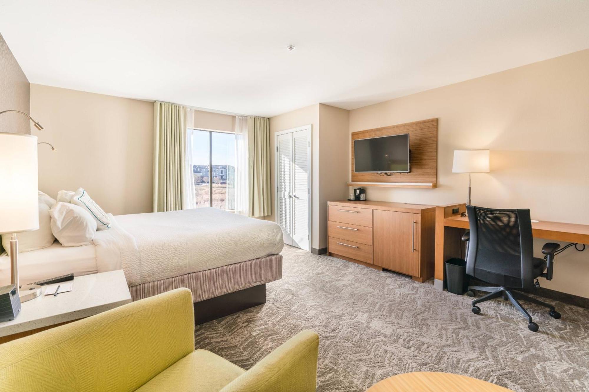 Springhill Suites By Marriott Denton Exteriör bild
