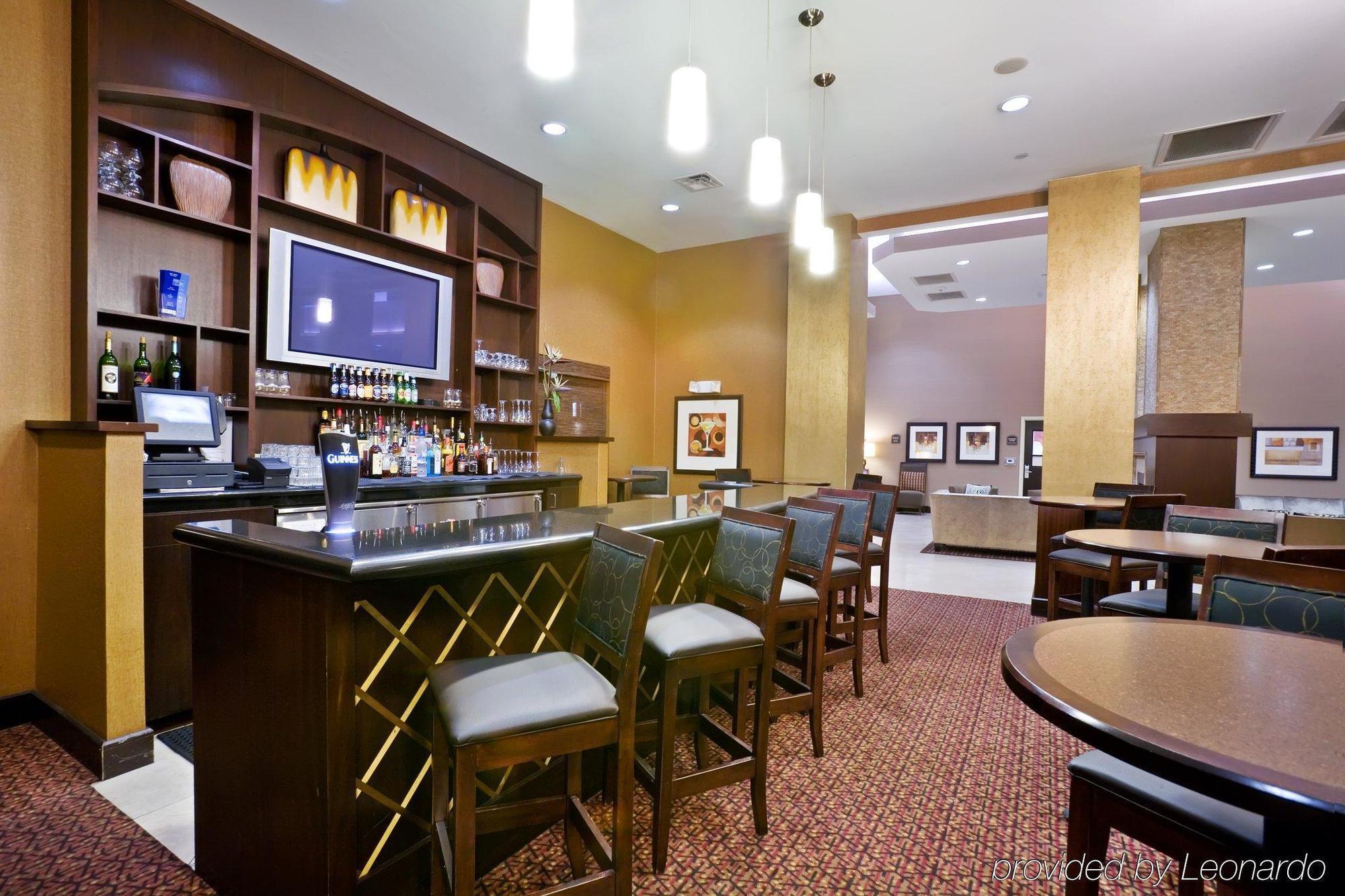 Springhill Suites By Marriott Denton Exteriör bild