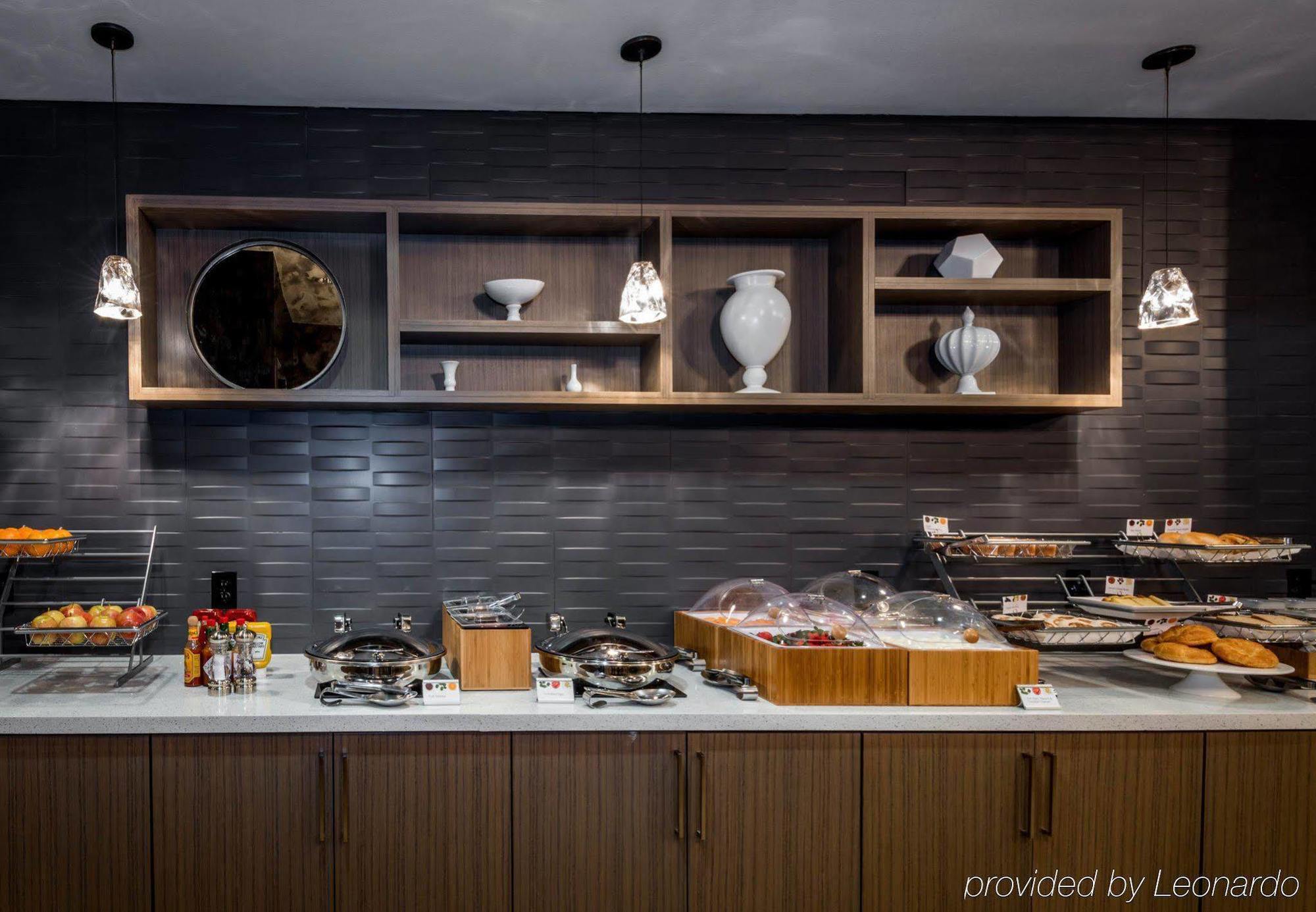 Springhill Suites By Marriott Denton Exteriör bild