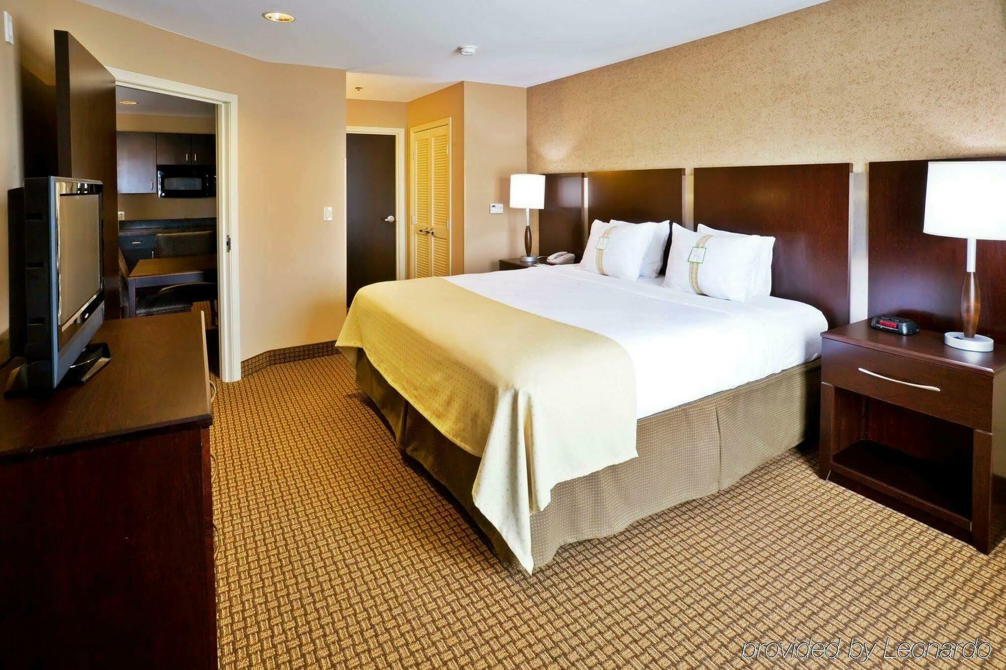 Springhill Suites By Marriott Denton Exteriör bild